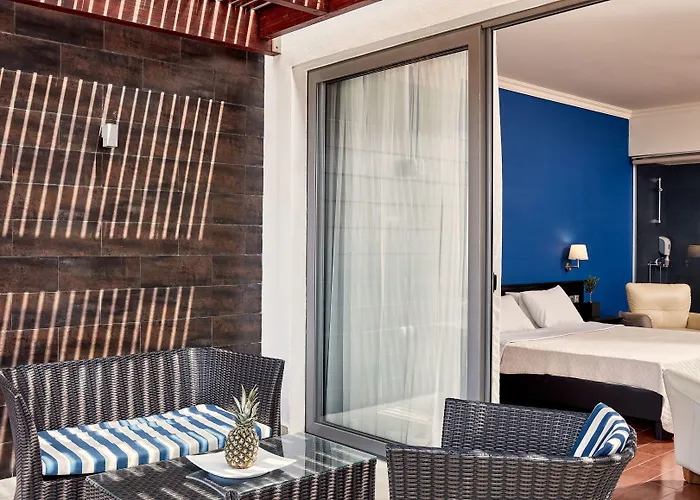 Senses Nautica Blue Exclusive & 5* Fánai