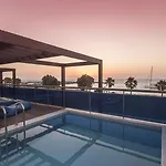 Resort Senses Nautica Blue Exclusive & Fánai
