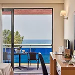Senses Nautica Blue Exclusive & Resort Fánai