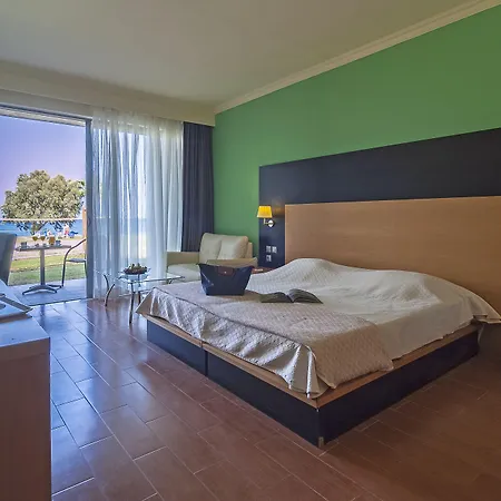 Üdülőközpont Senses Nautica Blue Exclusive & Fánesz