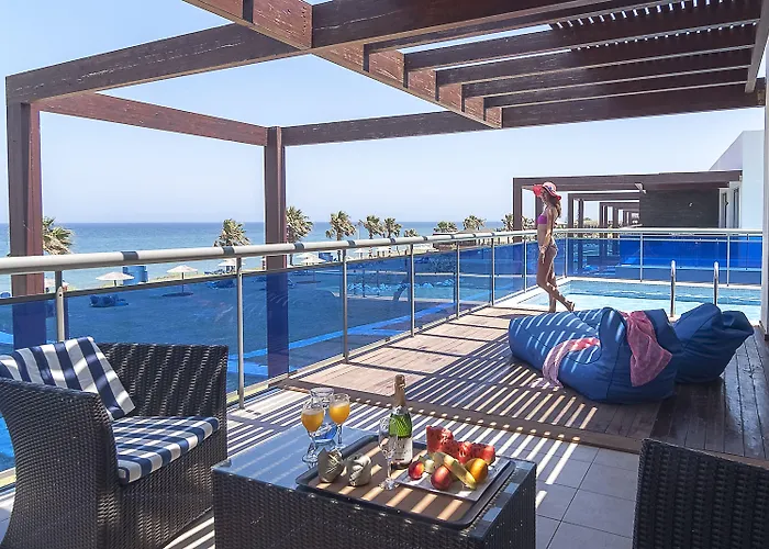 Курортный комплекс Senses Nautica Blue Exclusive & 5*